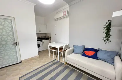 Apartment - Studio - 1 Bathroom for rent in Al Hanaa Street - Al Gharrafa - Doha