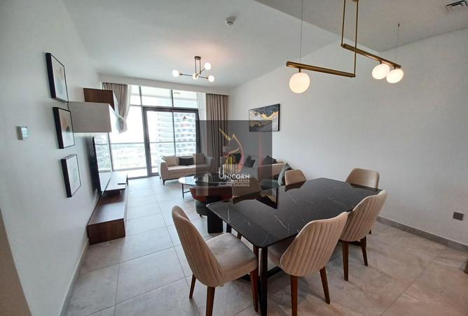 907044 - Property Image 2