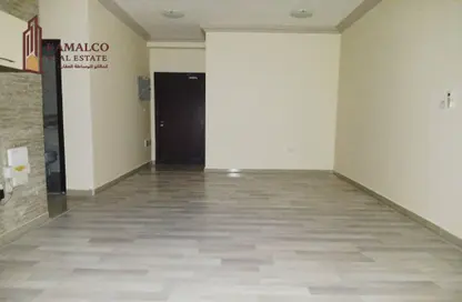 Apartment - 2 Bedrooms - 2 Bathrooms for rent in Al Mansoura - Al Mansoura - Doha