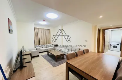 Apartment - 1 Bedroom - 2 Bathrooms for rent in Umm Ghwailina Comm - Umm Ghuwalina - Umm Ghuwailina - Doha
