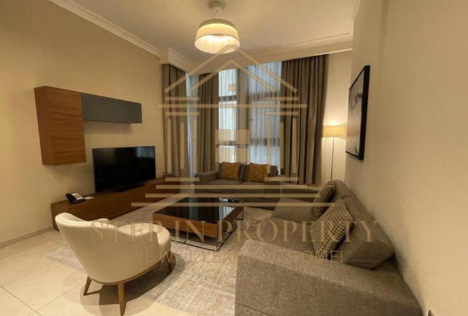 958432 - Property Image 2