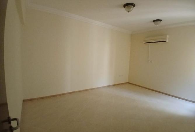 992103 - Property Main Image