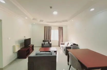 Apartment - 2 Bedrooms - 2 Bathrooms for rent in Al Sadd Road - Al Sadd - Doha