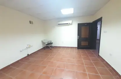 شقة - 2 غرف نوم - 2 حمامات للايجار في سومرست أل منصور - المنصورة - الدوحة