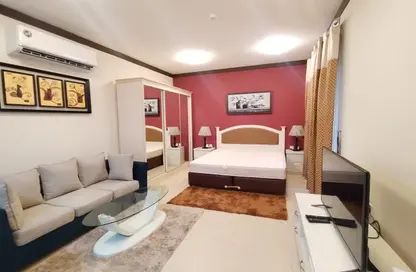 Apartment - Studio - 1 Bathroom for rent in Al Kheesa - Al Kheesa - Umm Salal Mohammed