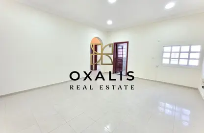 Apartment - 2 Bedrooms - 2 Bathrooms for rent in Building 36 - Fereej Bin Mahmoud North - Fereej Bin Mahmoud - Doha