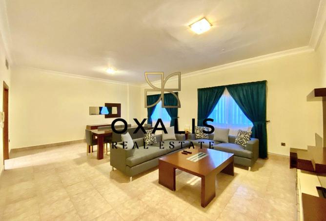 949424 - Property Image 2