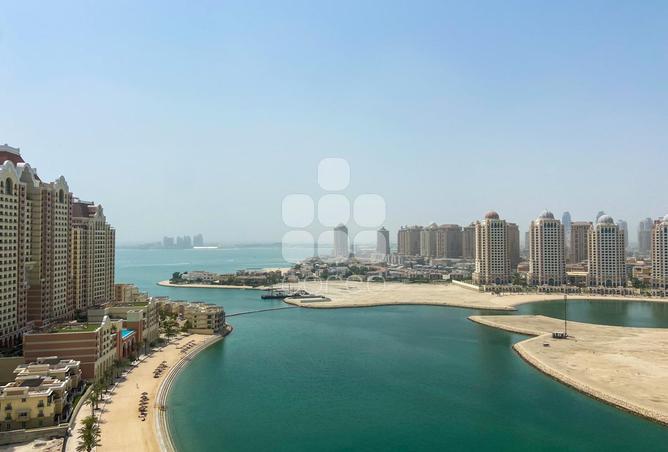 924111 - Property Image 2