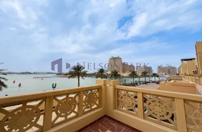 تاون هاوس - 3 غرف نوم - 4 حمامات للبيع في منازل تاون هاوس - بورتو أرابيا - جزيرة اللؤلؤة - الدوحة