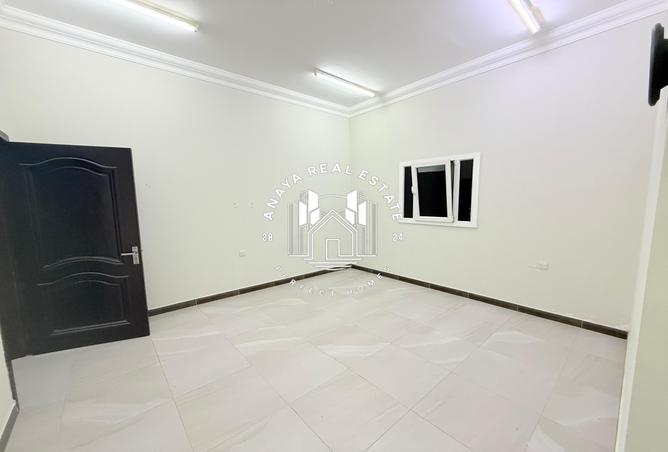 979414 - Property Main Image