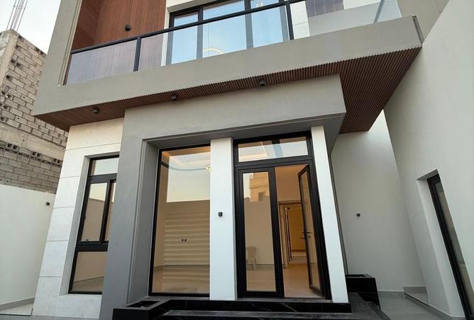 974705 - صورة العقار 2