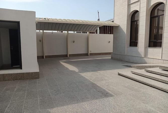 937841 - Property Image 2