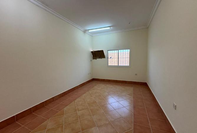 939606 - Property Image 3