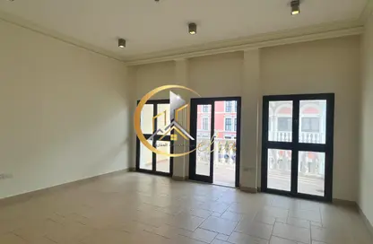 Apartment - 1 Bedroom - 2 Bathrooms for rent in Nobili - Qanat Quartier - The Pearl Island - Doha
