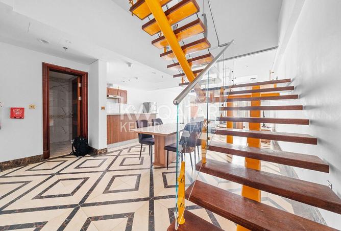 990638 - Property Image 2