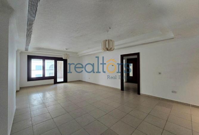 964877 - Property Image 3