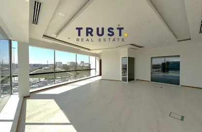 Office Space - Studio - 1 Bathroom for rent in Al Mansoura - Al Mansoura - Doha