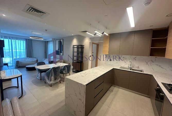 949785 - Property Image 2