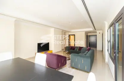 Apartment - 1 Bedroom - 2 Bathrooms for rent in East Porto Drive - Porto Arabia - The Pearl Island - Doha