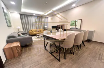 Apartment - 1 Bedroom - 2 Bathrooms for rent in The Pearl Island - Doha