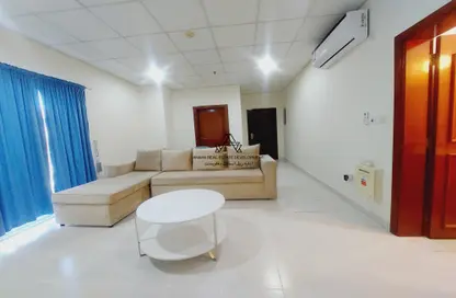 Apartment - 2 Bedrooms - 2 Bathrooms for rent in Bilal Complex - Al Sadd - Doha