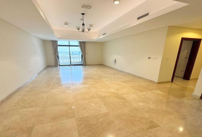 996362 - Property Image 2