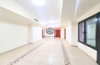 Empty Room image for: Apartment - 1 Bedroom - 2 Bathrooms for rent in The Pearl Island - Doha, Image 1