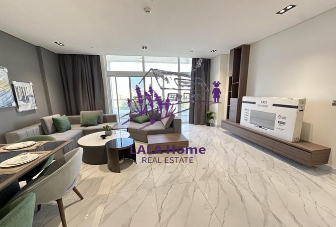 881179 - Property Image 2