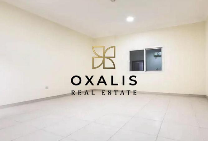 964477 - Property Image 2