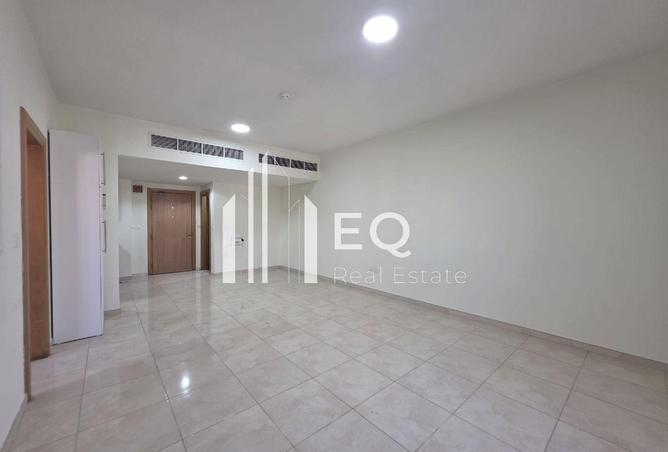 977961 - Property Main Image