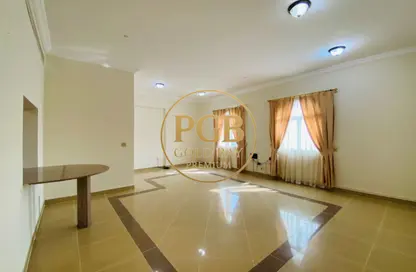 Apartment - 2 Bedrooms - 2 Bathrooms for rent in Najma 28 - Ibn Dirhem Street - Najma - Doha