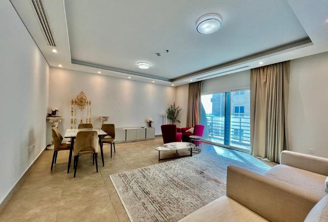 992215 - Property Image 2