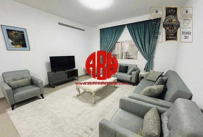 954587 - Property Main Image