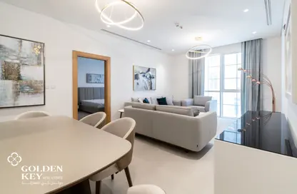 Apartment - 2 Bedrooms - 3 Bathrooms for rent in Floresta Gardens - Floresta Gardens - The Pearl Island - Doha