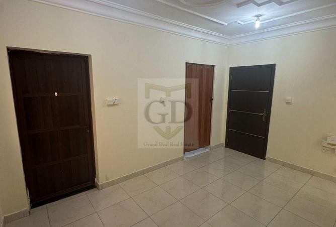 970160 - Property Image 3