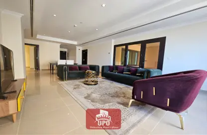 Apartment - 2 Bedrooms - 2 Bathrooms for rent in East Porto Drive - Porto Arabia - The Pearl Island - Doha