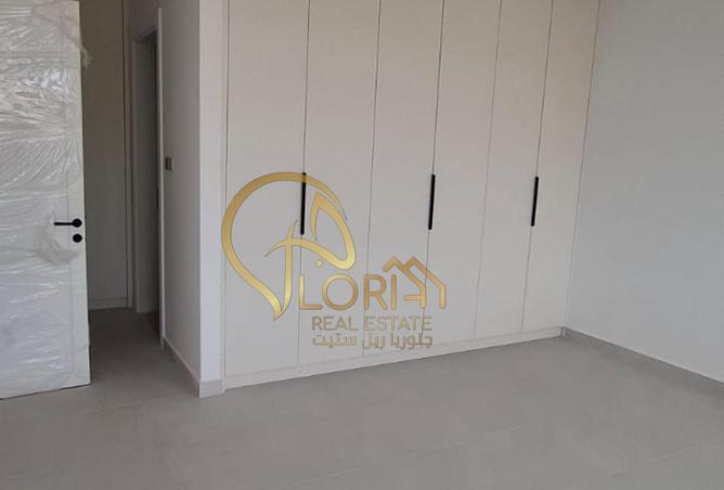 993644 - Property Image 3