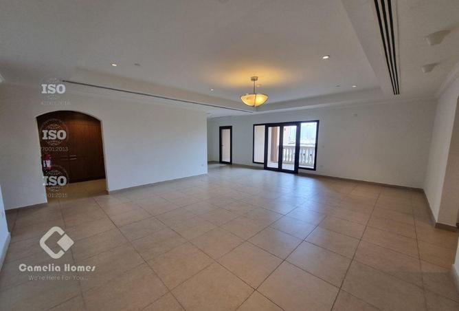 1003044 - Property Image 3