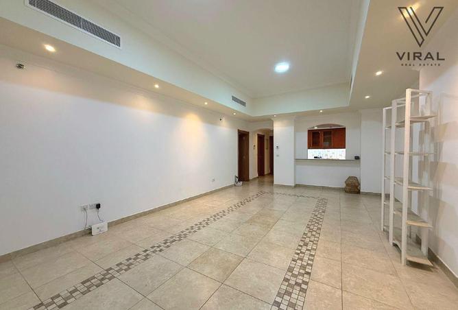 1000130 - Property Image 2