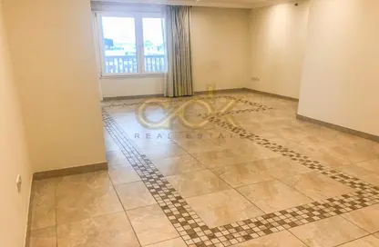 Apartment - 1 Bedroom - 2 Bathrooms for rent in East Porto Drive - Porto Arabia - The Pearl Island - Doha