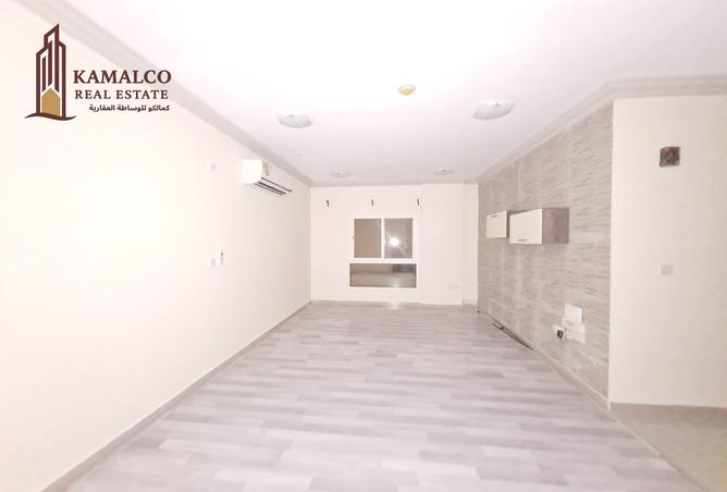 953939 - Property Image 2