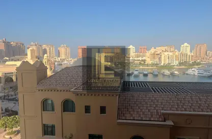 شقة - غرفة نوم - 2 حمامات للبيع في طريق بورتو الشرقي - بورتو أرابيا - جزيرة اللؤلؤة - الدوحة