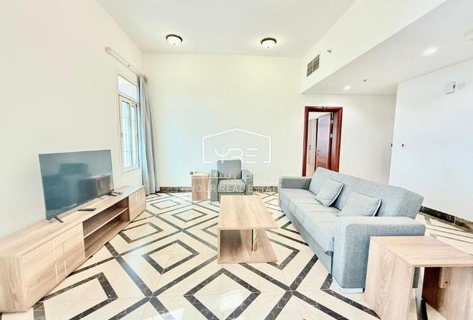 967127 - Property Main Image