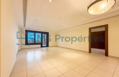 Apartment - 1 Bedroom - 2 Bathrooms for rent in East Porto Drive - Porto Arabia - The Pearl Island - Doha