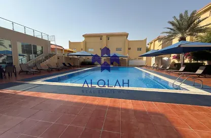 فيلا - 5 غرف نوم - 5 حمامات للايجار في شارع الوعب - الوعب - الدوحة