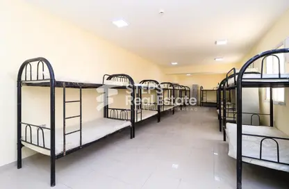 Labor Camp - Studio for rent in Um Salal shops - Umm Salal Mohammed - Doha