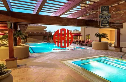 شقة - غرفة نوم - 2 حمامات للايجار في طريق بورتو الشرقي - بورتو أرابيا - جزيرة اللؤلؤة - الدوحة