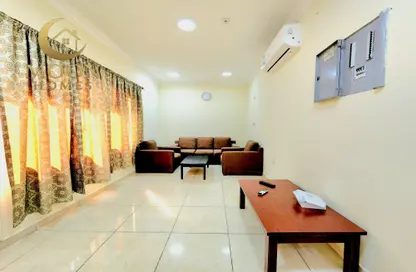 شقة - 2 غرف نوم - 2 حمامات للايجار في ام غويلينا - أم غويلينا - الدوحة