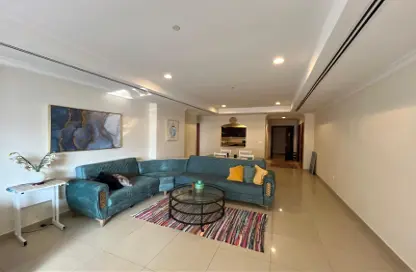 Apartment - 1 Bedroom - 2 Bathrooms for rent in East Porto Drive - Porto Arabia - The Pearl Island - Doha