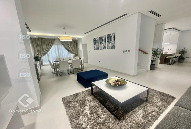 965484 - Property Image 2